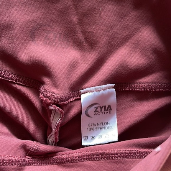 Zyia Active Scrunchy What Poppy Pink
Leggings medium - Picture 5 of 10